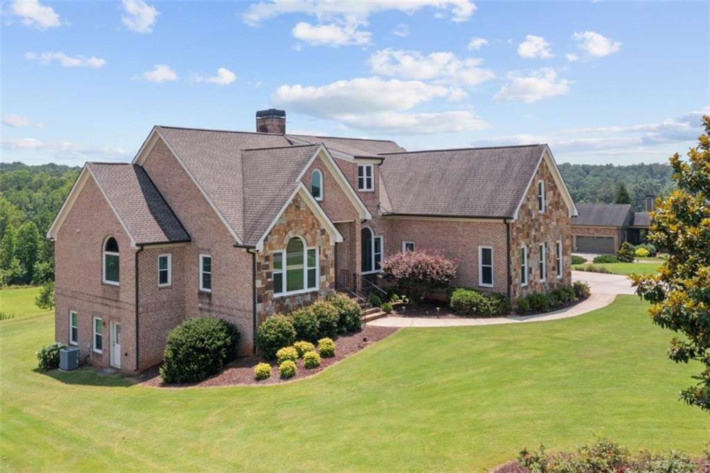 Property Photo: 387 Gold Bullion Drive E GA 30534