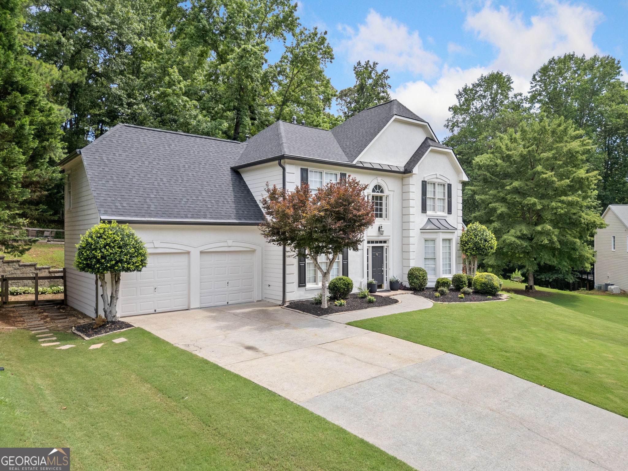 Property Photo: 2019 Aldbury Lane GA 30189