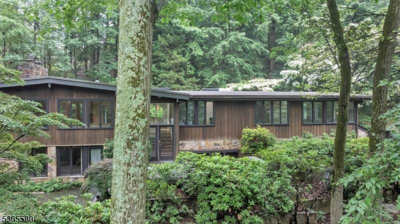 Property Photo:  37 Lenape Dr  NJ 07045 