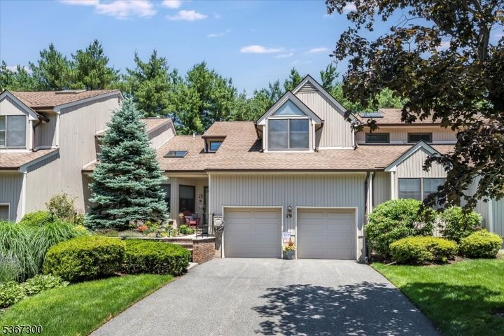 Property Photo:  20 Bentley Dr  NJ 07417 