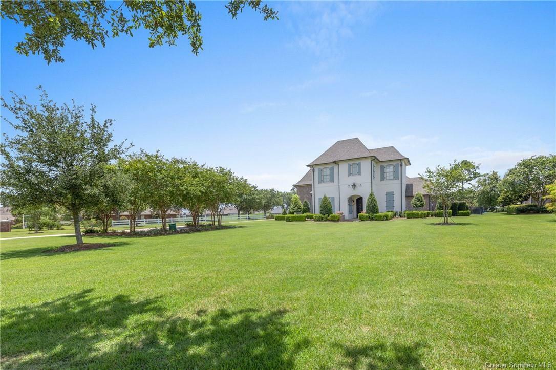 Property Photo: 4215 Indigo Place LA 70605