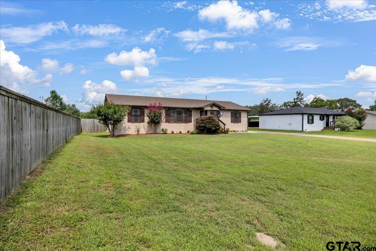 Property Photo:  2672 Lansing Switch Rd  TX 75602 