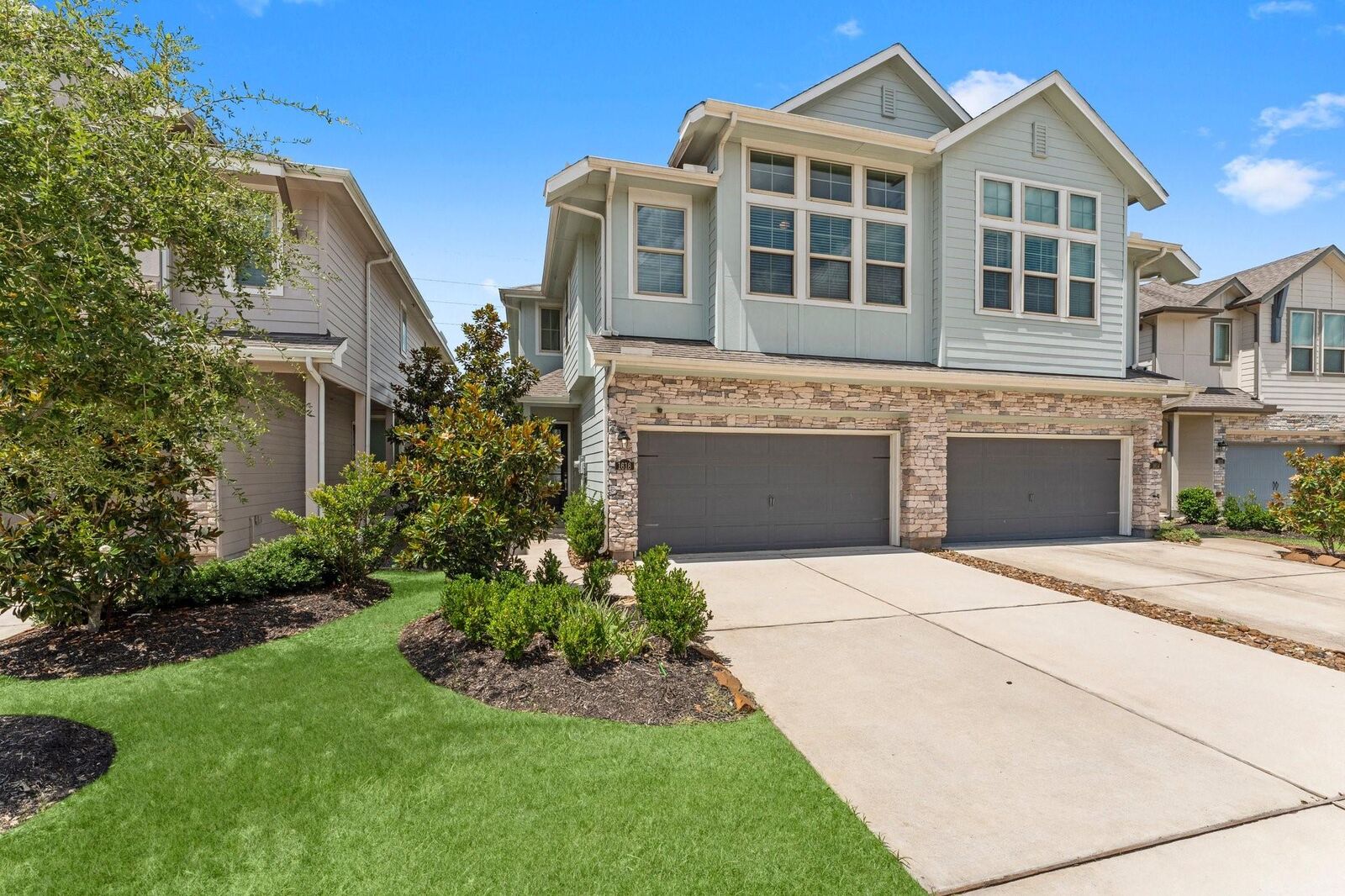 Property Photo: 1618 Ryon Falls Drive TX 77469