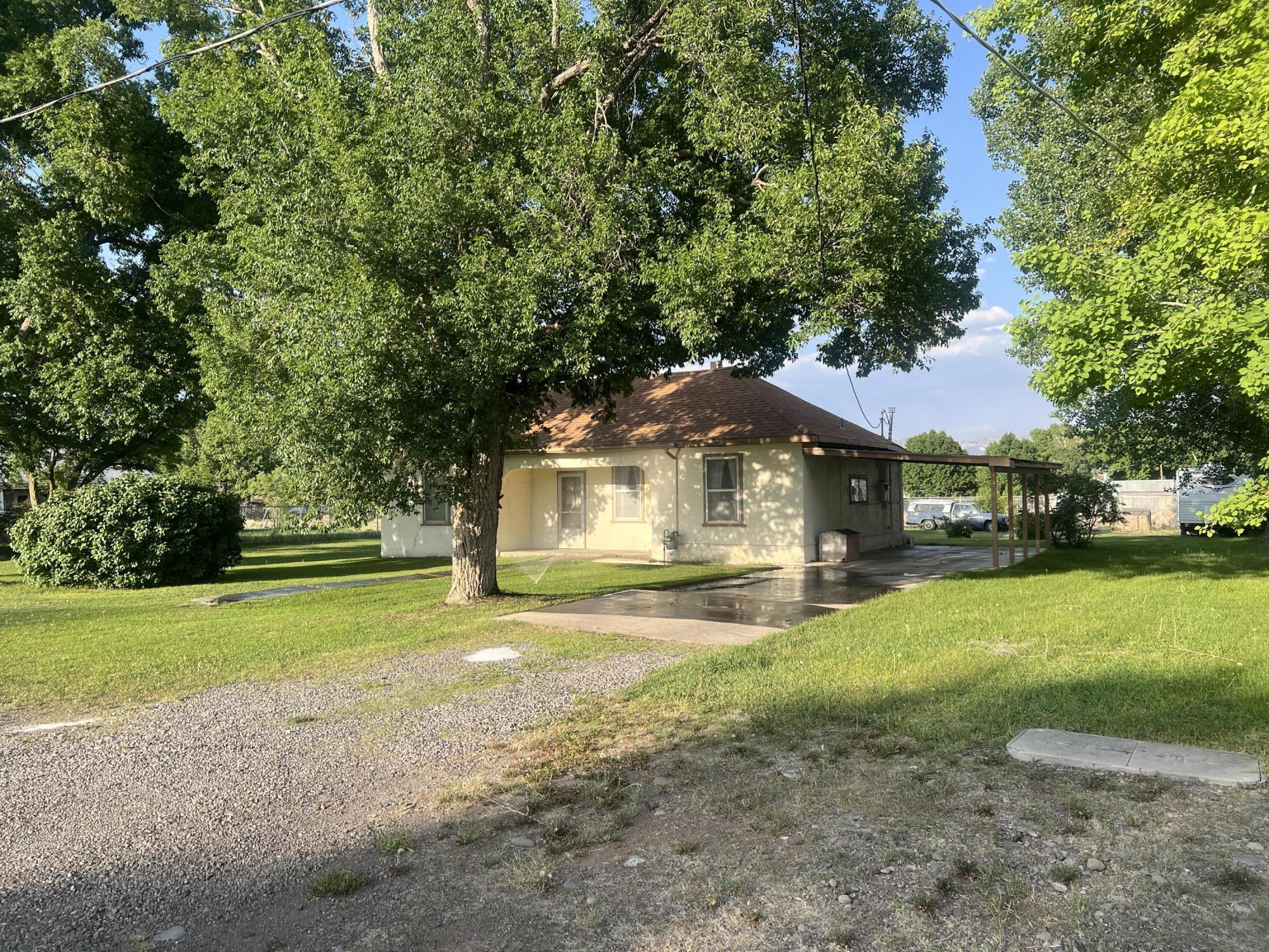 Property Photo: 150 N 200 E UT 84759