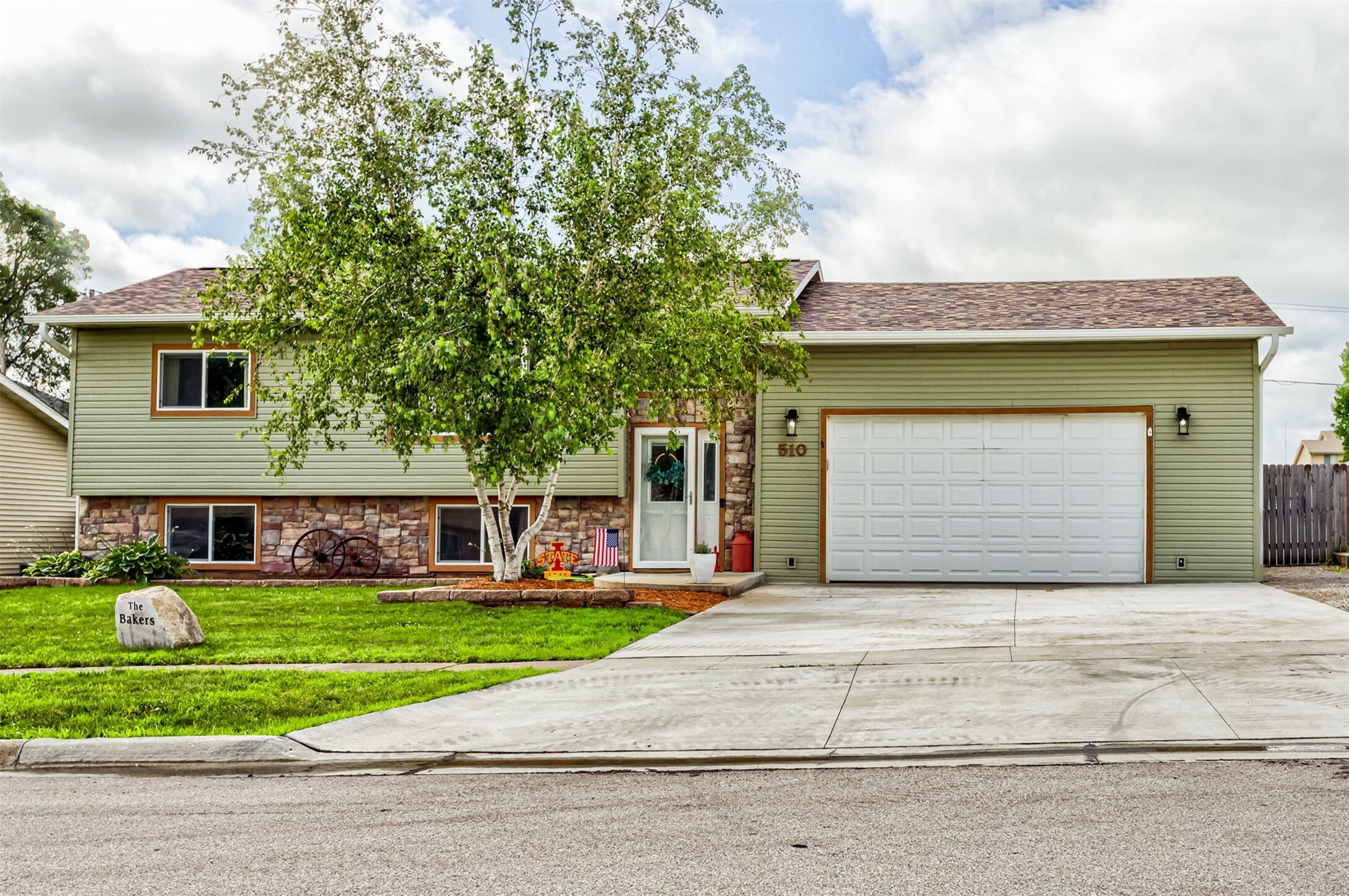 510 E 5th Street  Huxley IA 50124 photo