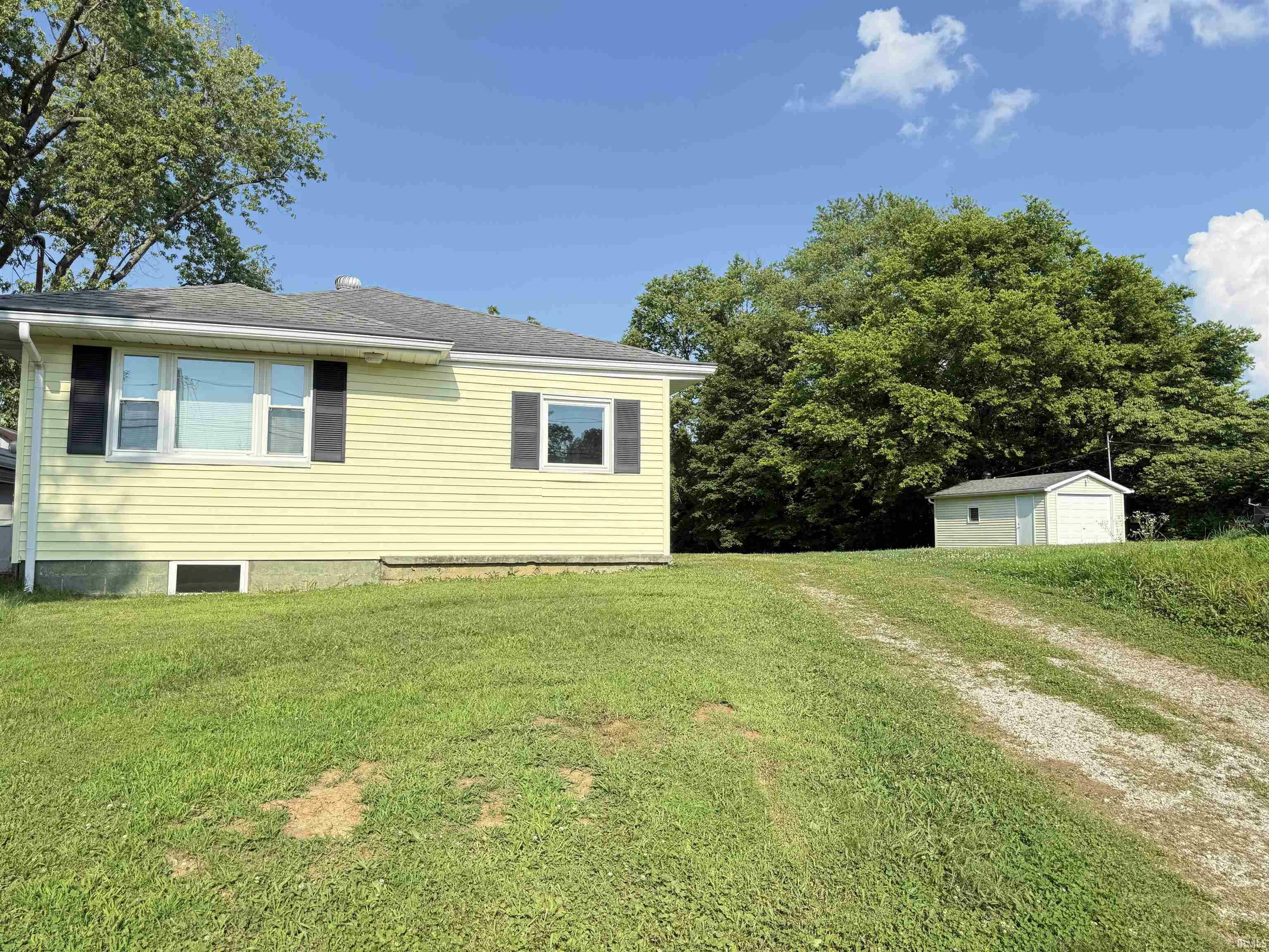 7922 Yankeetown Road  Newburgh IN 47630 photo