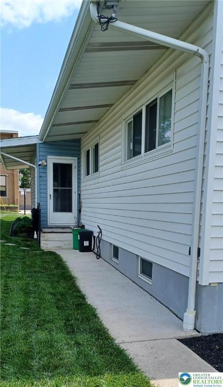 Property Photo: 732 N Saint Lucas Street PA 18104