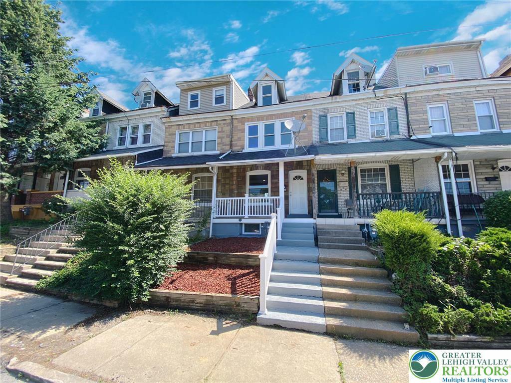 Property Photo: 423 Bradford Street PA 18109
