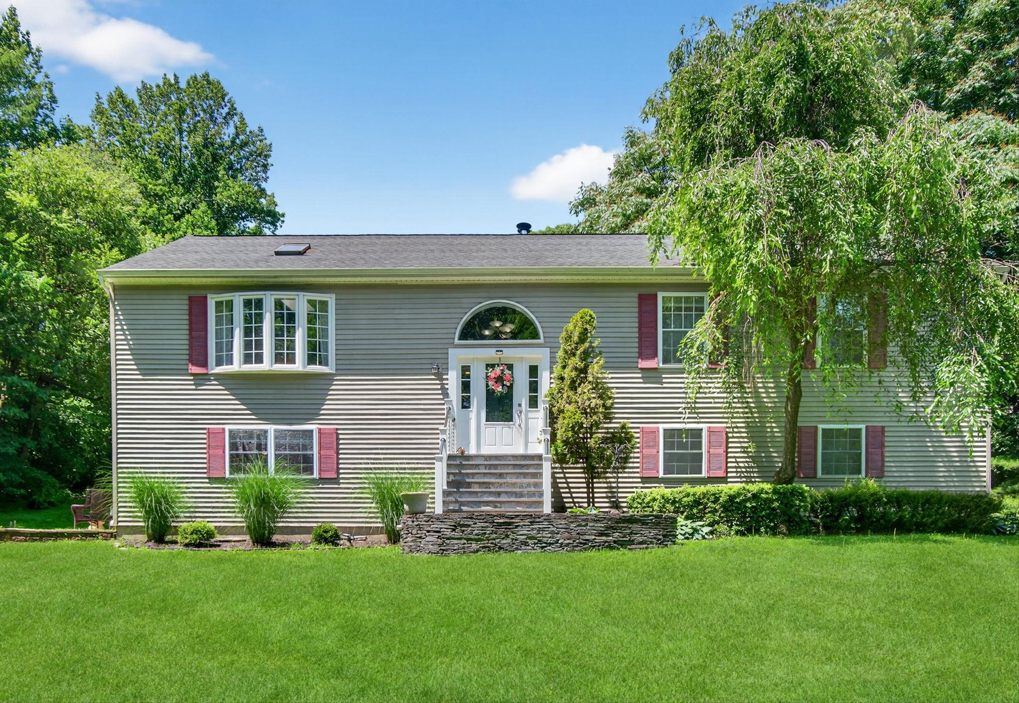 9 Dyckman Drive  Mohegan Lake NY 10567 photo