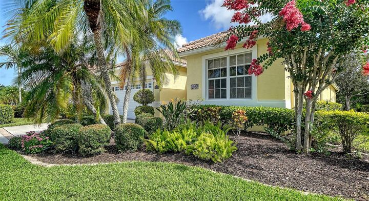8183 Nice Way  Sarasota FL 34238 photo