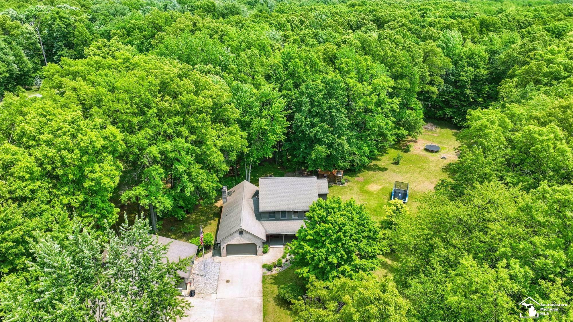 Property Photo:  2037 Wells Road  MI 48131 