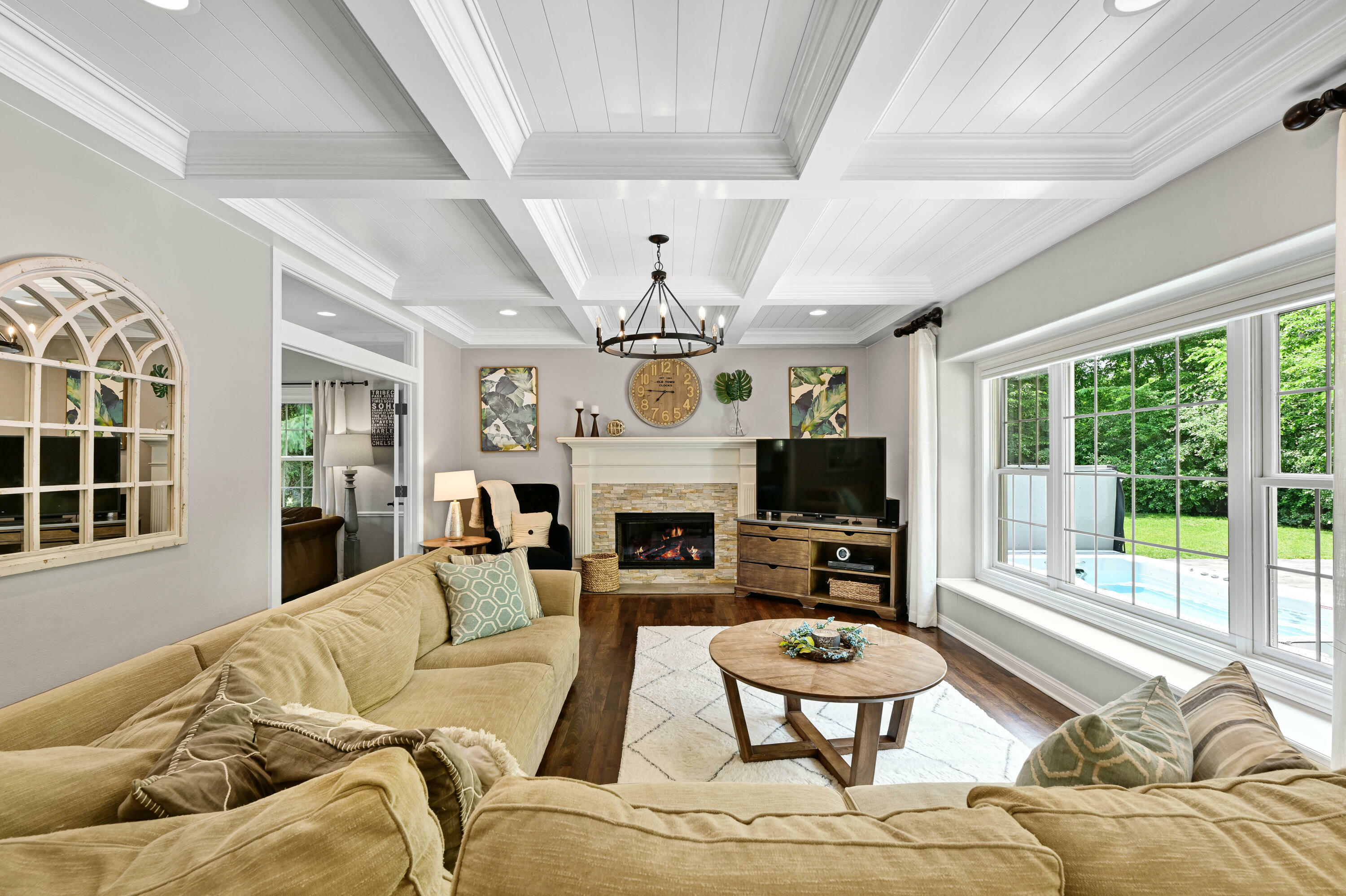 Property Photo: 13530 W Edgewood Ct WI 53151