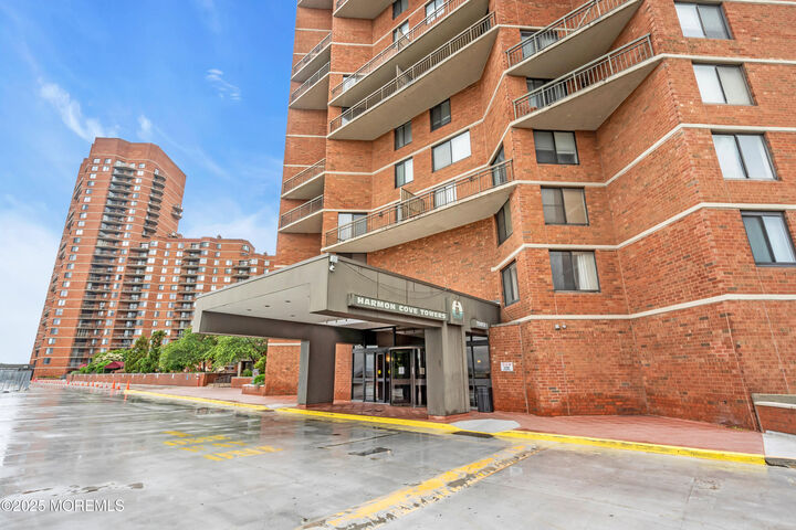 Property Photo:  2508 Harmon Cove Tower  NJ 07094 