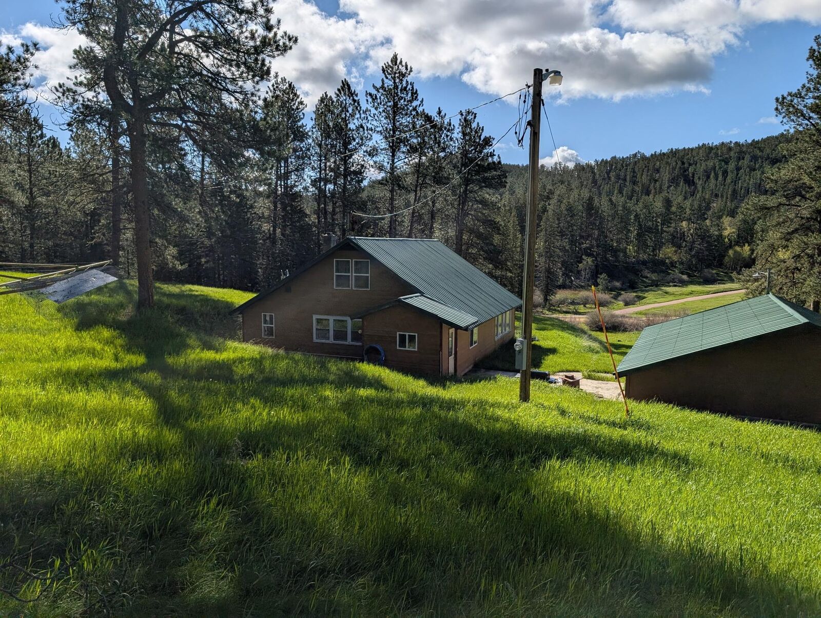 Property Photo:  21393 Englewood Road  SD 57754 