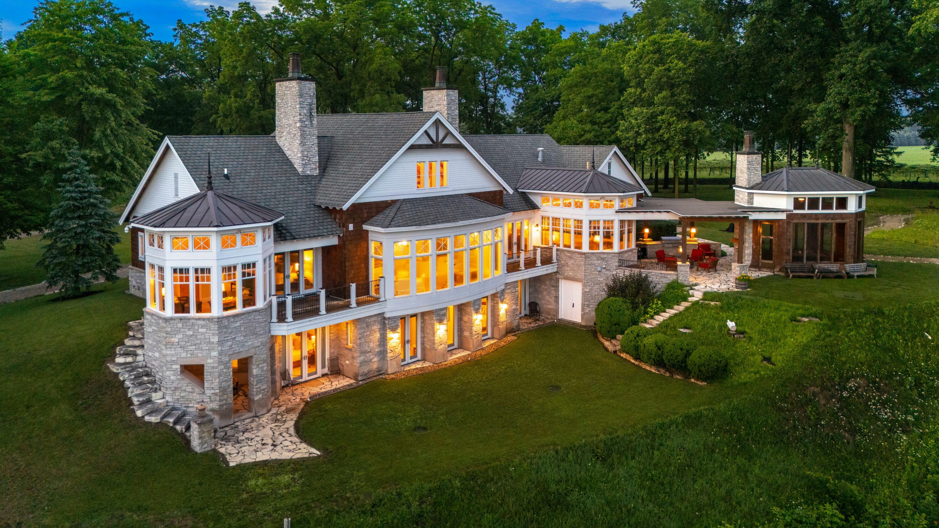 Property Photo:  2350 Keenan Hollow Estates  MI 49120 