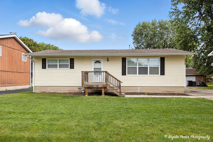 4420 Clearview Drive  McHenry IL 60050 photo