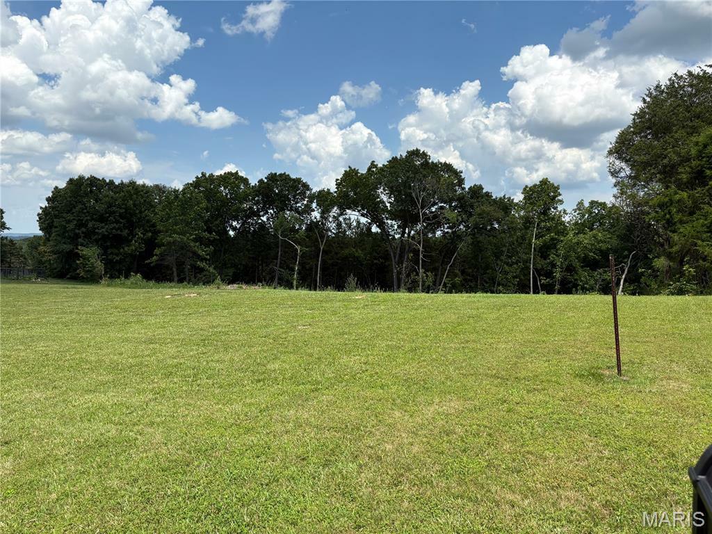 Property Photo: 658 Oak Crossing (Lot 14) Drive MO 63089