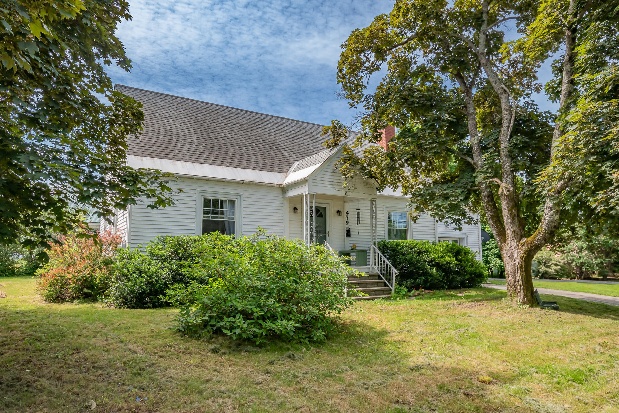 Property Photo: 479 Essex Street ME 04426