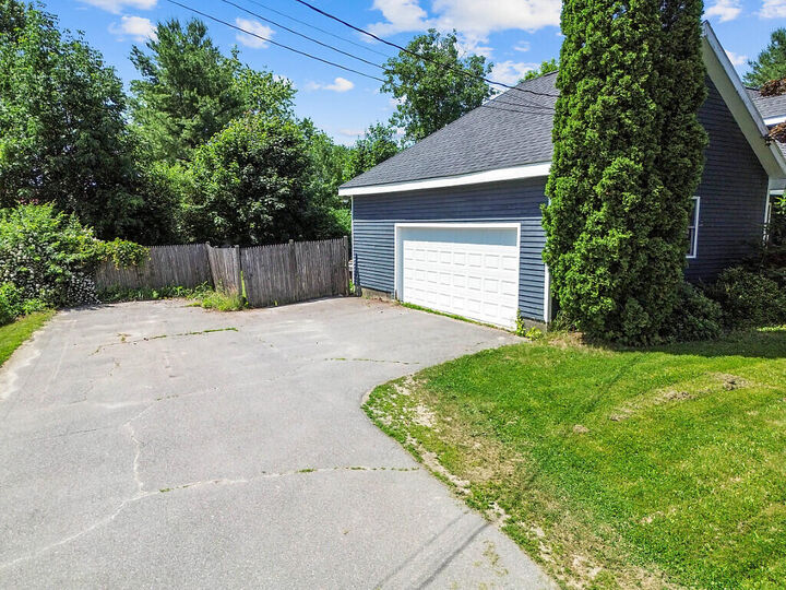 Property Photo: 6 Clearview Avenue ME 04901