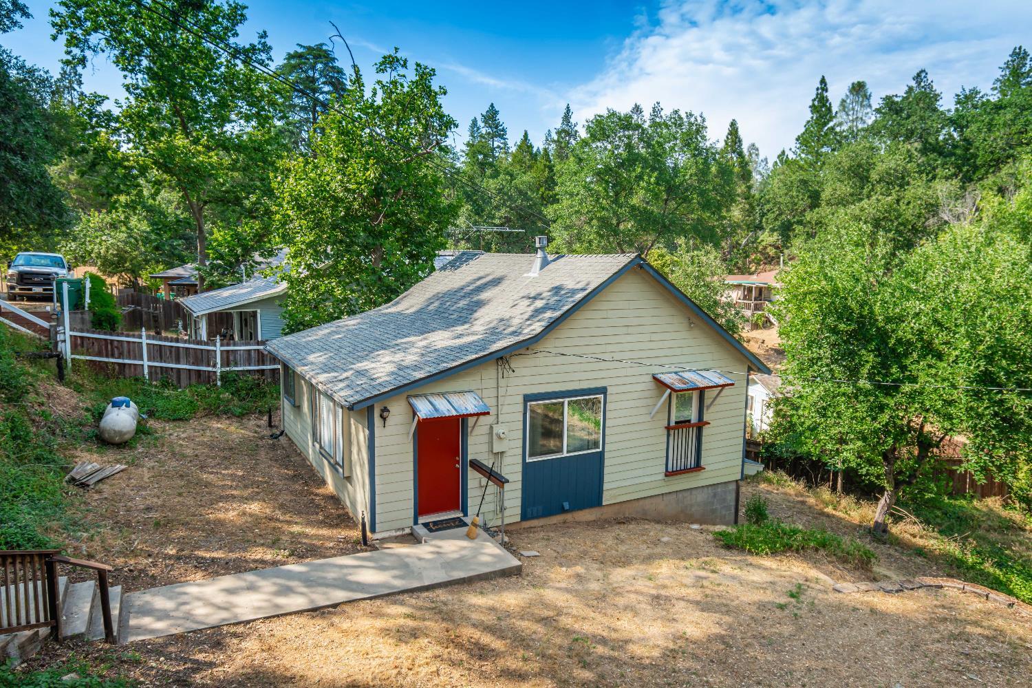 900 Hillcrest Street  Placerville CA 95667 photo