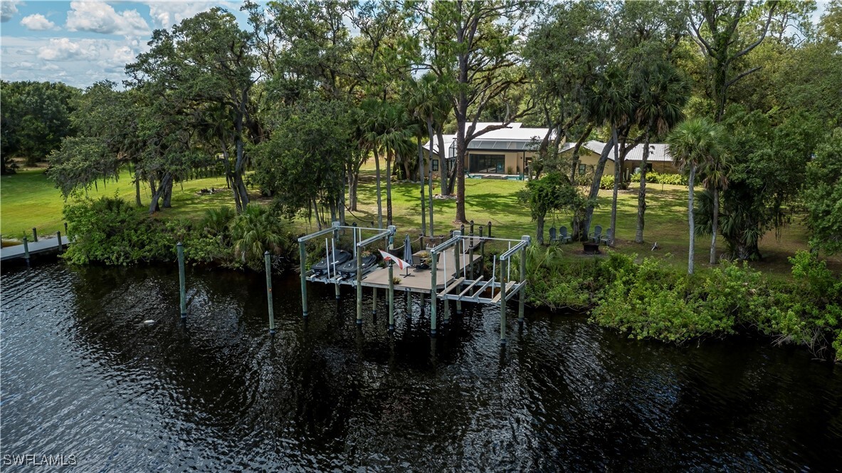 Property Photo: 4230 Fort Denaud Road FL 33935