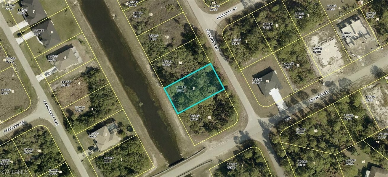Property Photo: 394 Pauline Avenue FL 33974