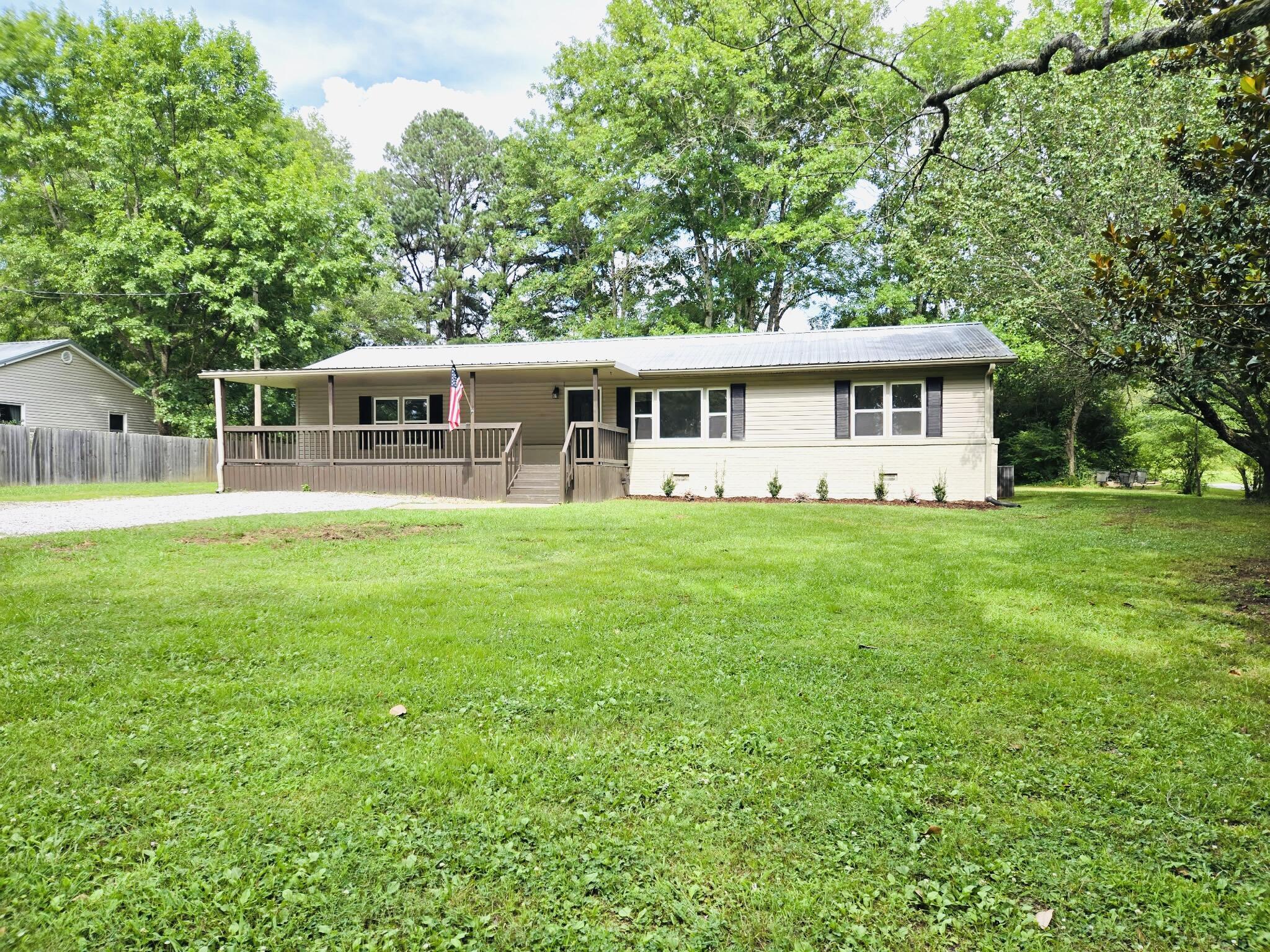 Property Photo: 505 McKewen Road MS 38834