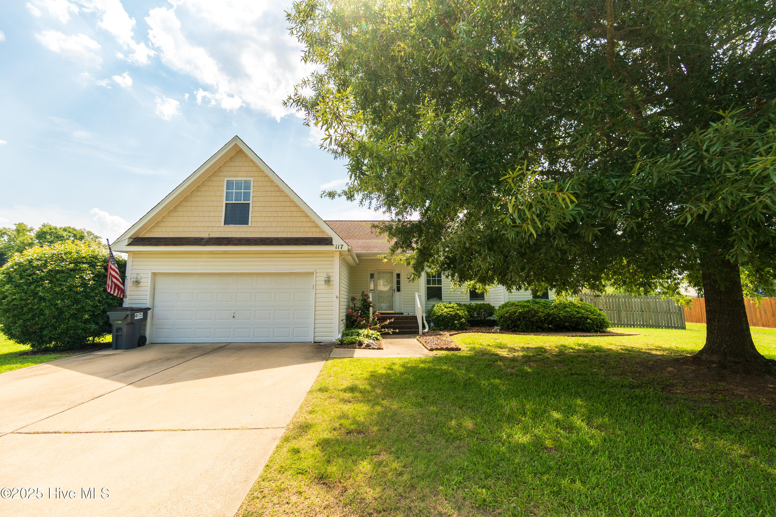 117 Birdie Lane  Elizabeth City NC 27909 photo