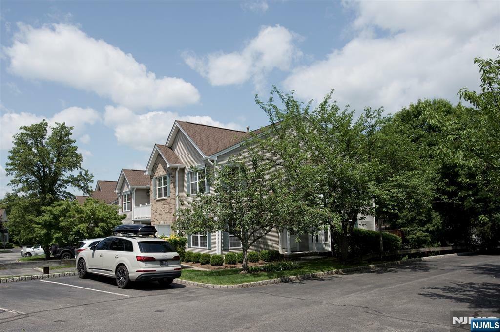 425 Diablo Court  Mahwah NJ 07430 photo