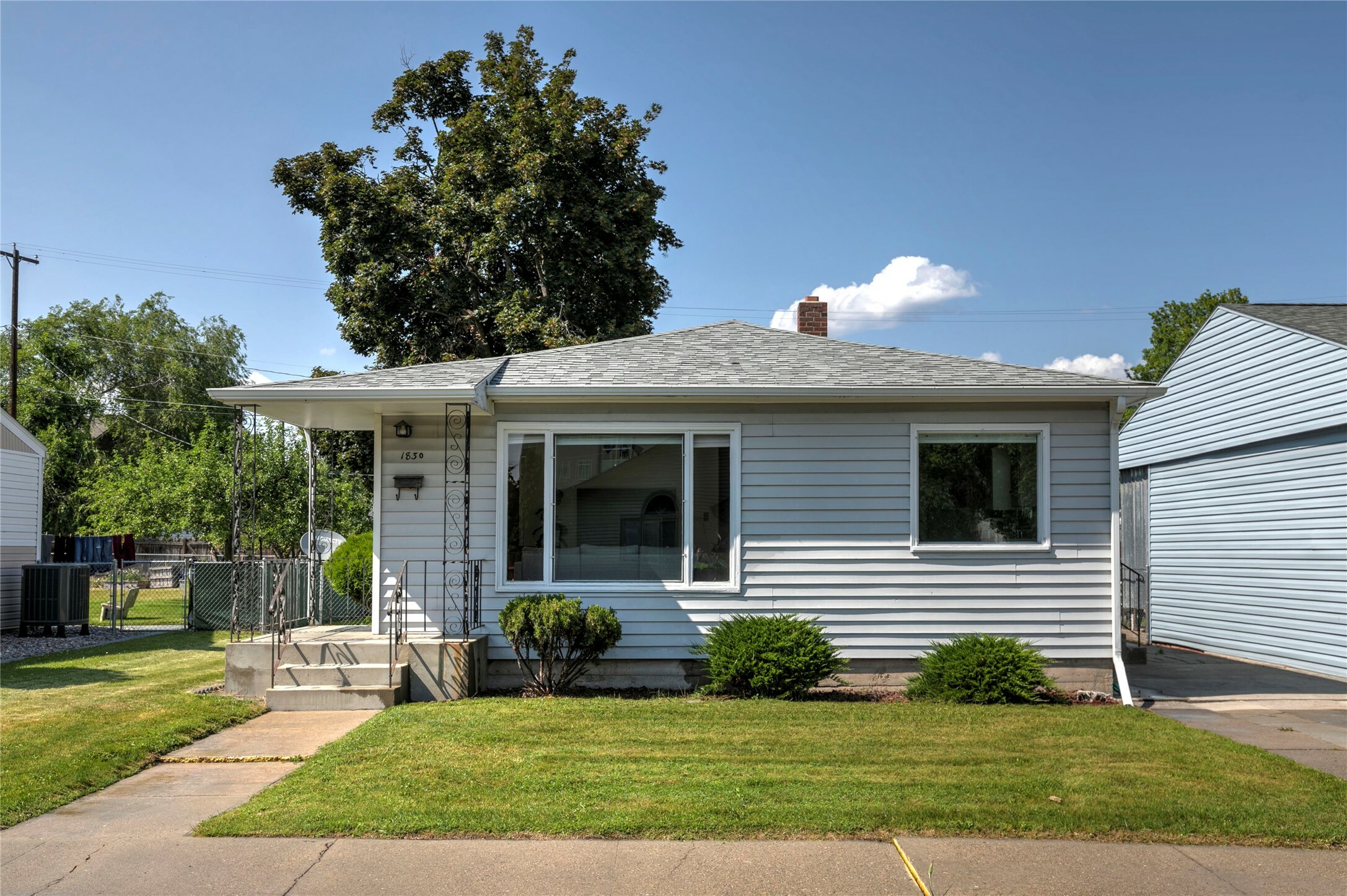 1830 W Sussex Avenue  Missoula MT 59801 photo