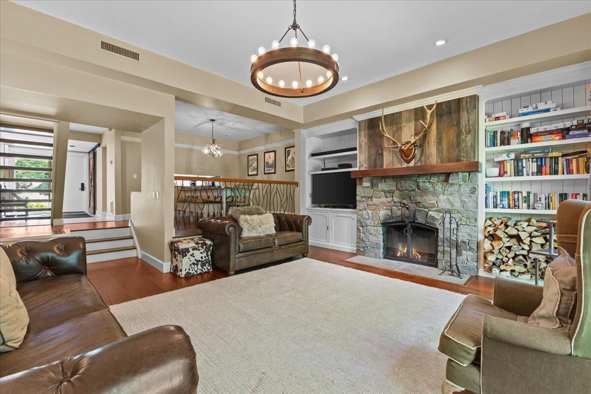 Property Photo: 327 Topnotch Drive VT 05672