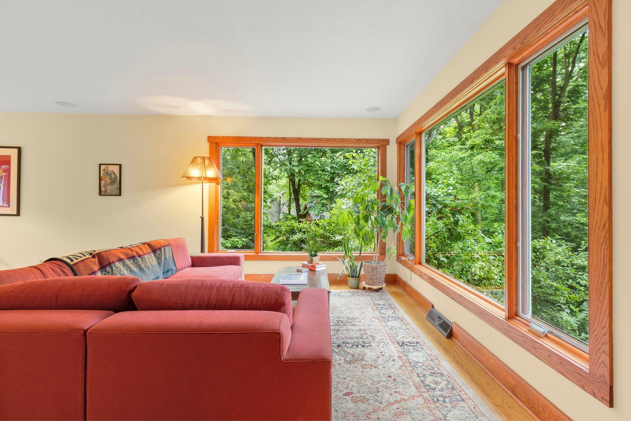 Property Photo: 1116 Woodland Trail MN 55057