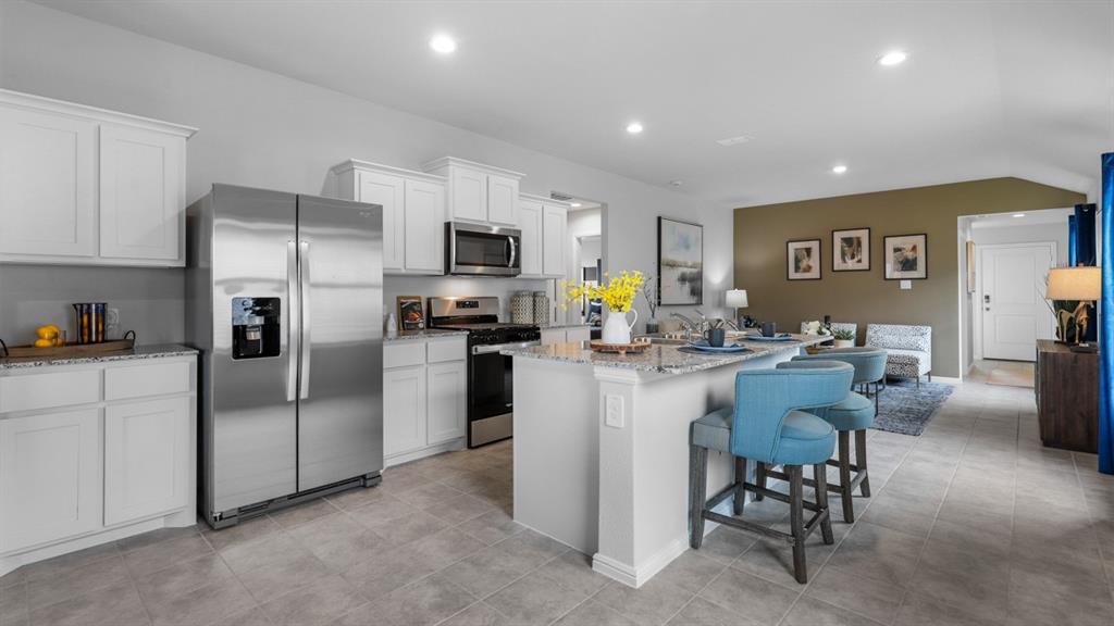 Property Photo: 633 Shaded Grove Drive TX 76249