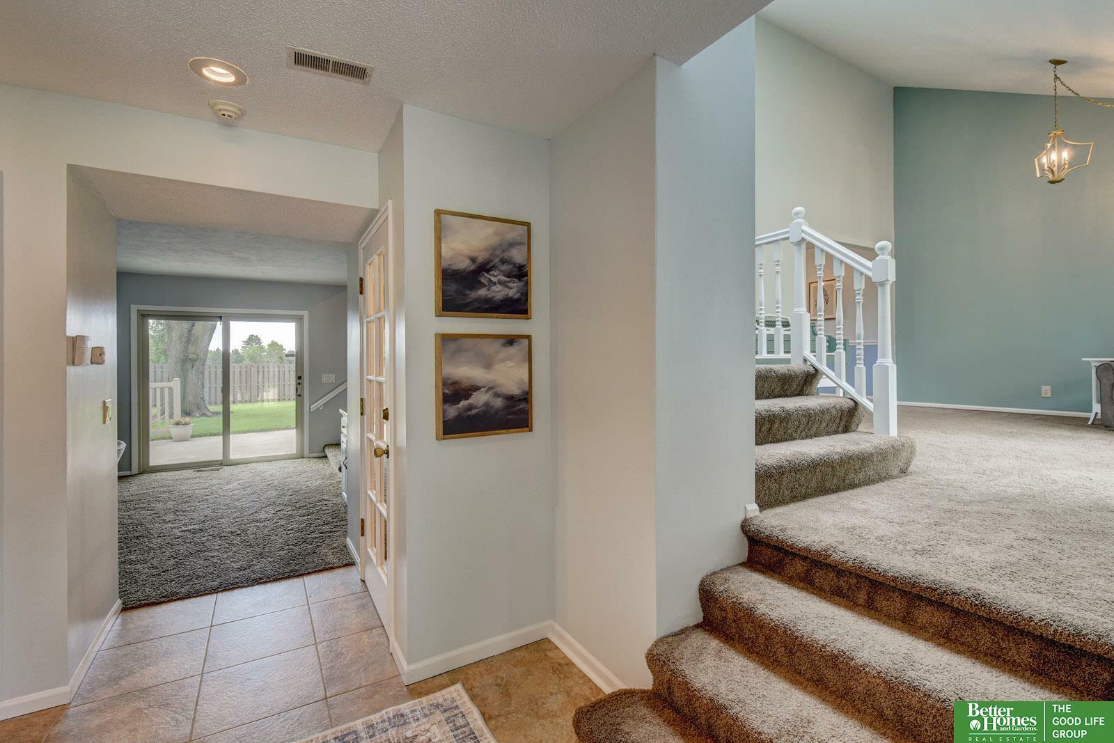 Property Photo: 15003 California Circle NE 68154