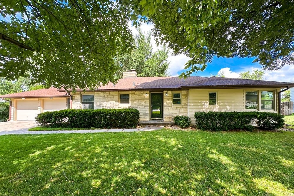 1113 S 94th Street  Omaha NE 68124 photo