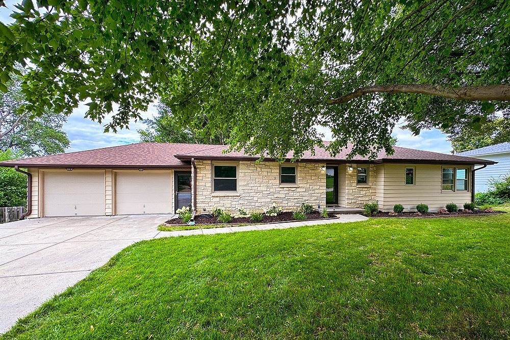 1113 S 94th Street  Omaha NE 68124 photo