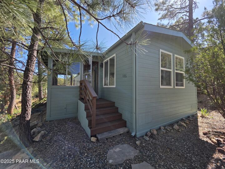 Property Photo: 186 Oxbow Street AZ 86305