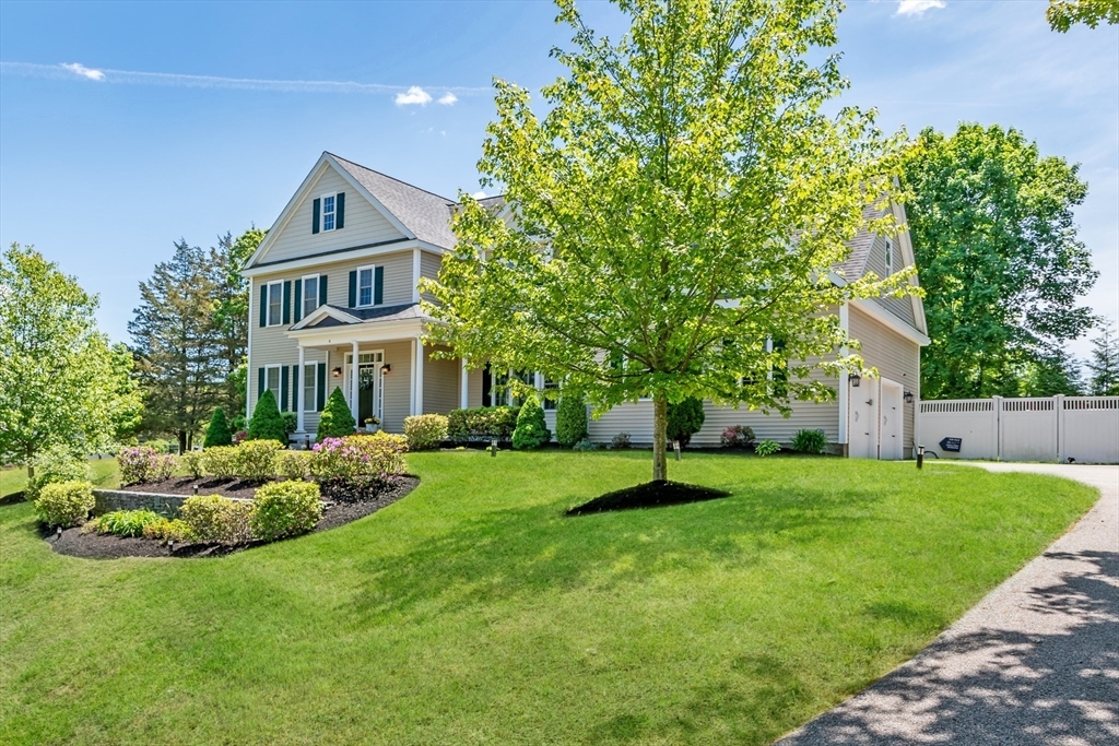 Property Photo: 6 Hickory Rd MA 01760