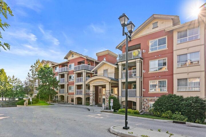 22 Richard Place SW 434  Calgary AB T3E 7N6 photo