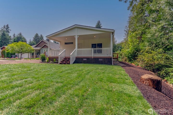 9010  Denise Place NE  Bremerton WA 98311 photo