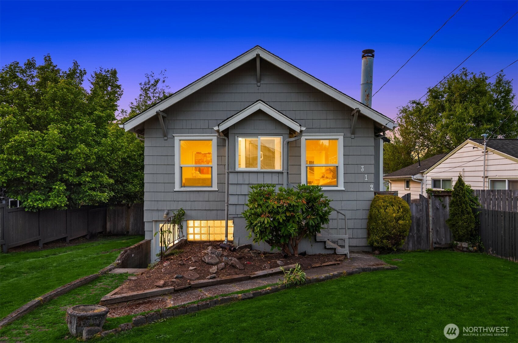 312 NW 88th Street  Seattle WA 98117 photo