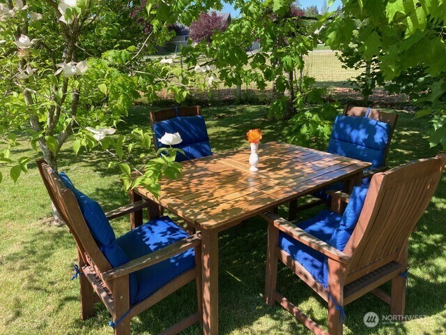 Property Photo: 627 Second Street WA 98260
