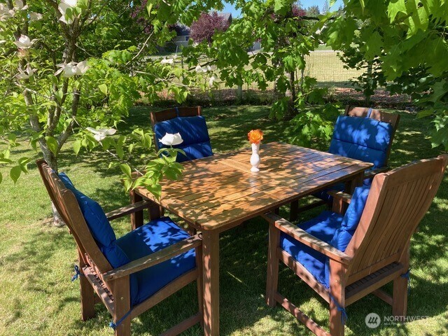 Property Photo: 627 Second Street WA 98260