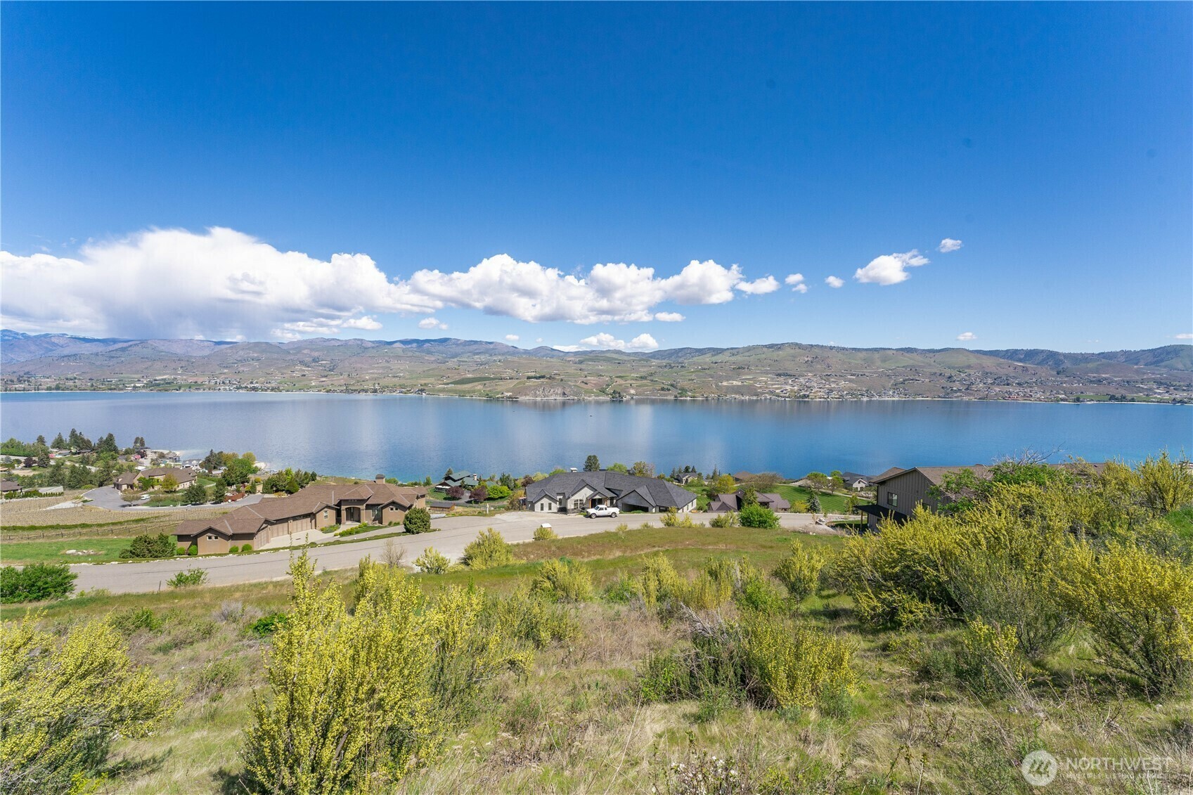 Property Photo: 306 Clos Chevalle Road WA 98816