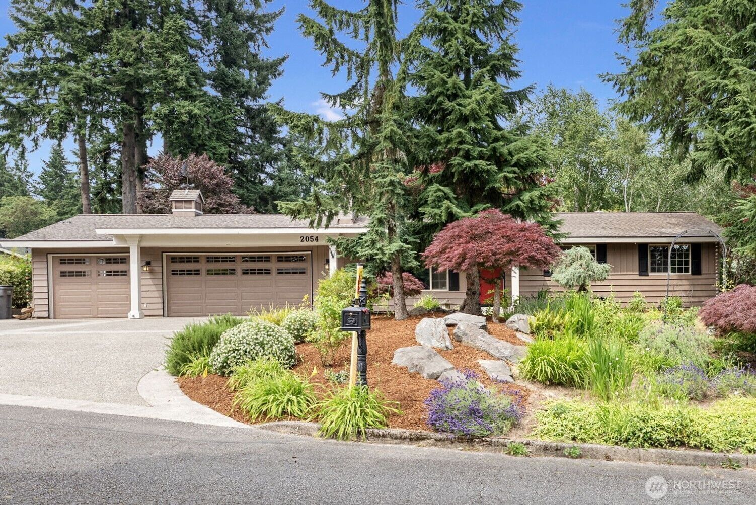 Property Photo:  2054 SE Beech Court  WA 98366 