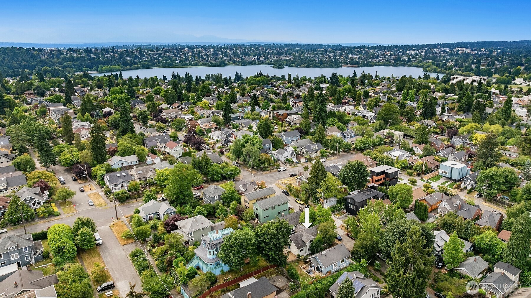 Property Photo:  317 NE 58th Street  WA 98105 