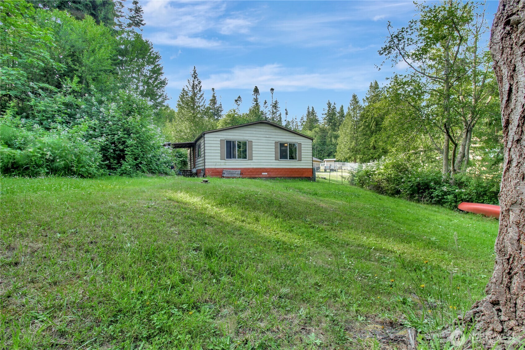 Property Photo: 1495 Lake Drive WA 98282