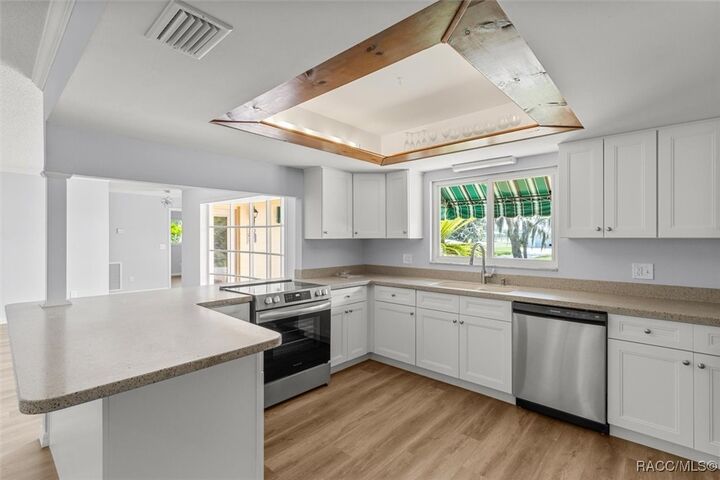 Property Photo: 2380 N Watersedge Drive FL 34429