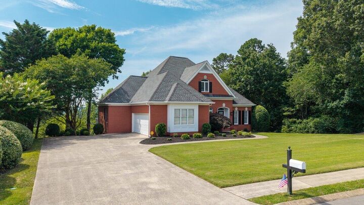 Property Photo: 1649 Lenox Drive NW TN 37312