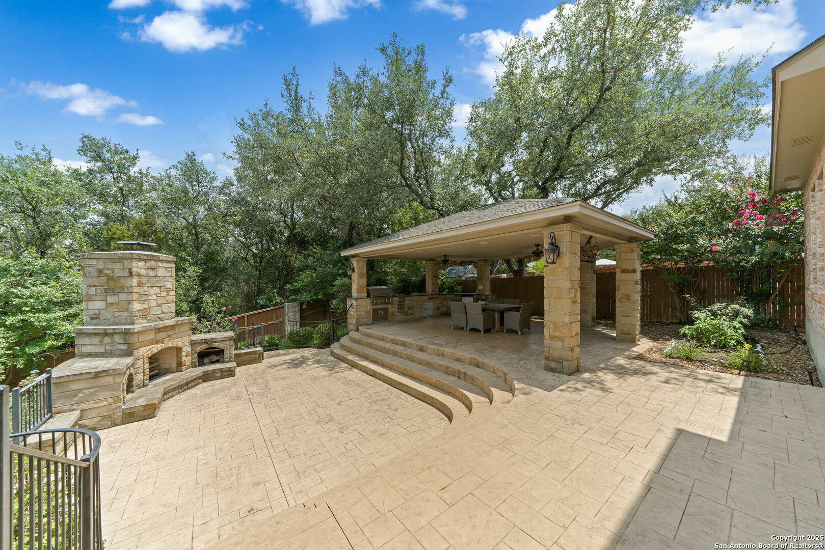 Property Photo: 18726 Keegans Bluff TX 78258